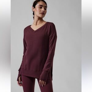 Athleta Coaster Luxe V neck sweater spiced Cabernet size Small